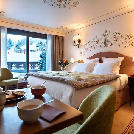 Otel De La Loze 4*