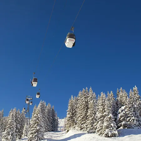 Szálloda De La Loze 4*